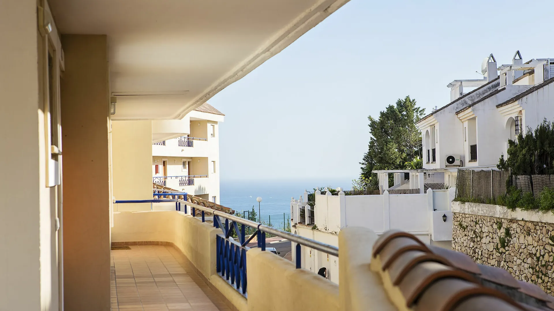 Sun Home Fuengirola Estudio 0*,  Spain