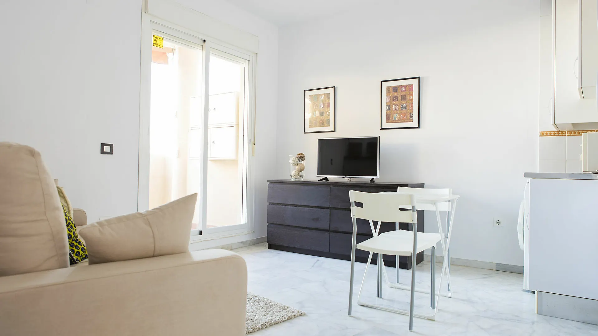 Sun Home Fuengirola Estudio Apartment